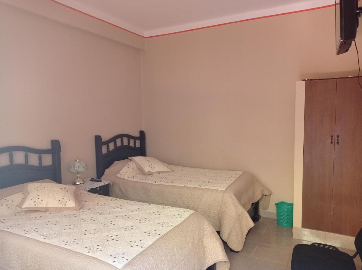 Hostal Aramayo Тупіза Екстер'єр фото